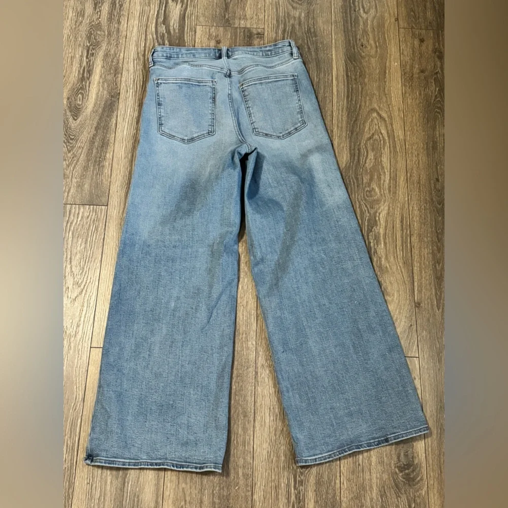 Universal Thread Light Blue Wide Leg Jeans - Picture 4 of 4